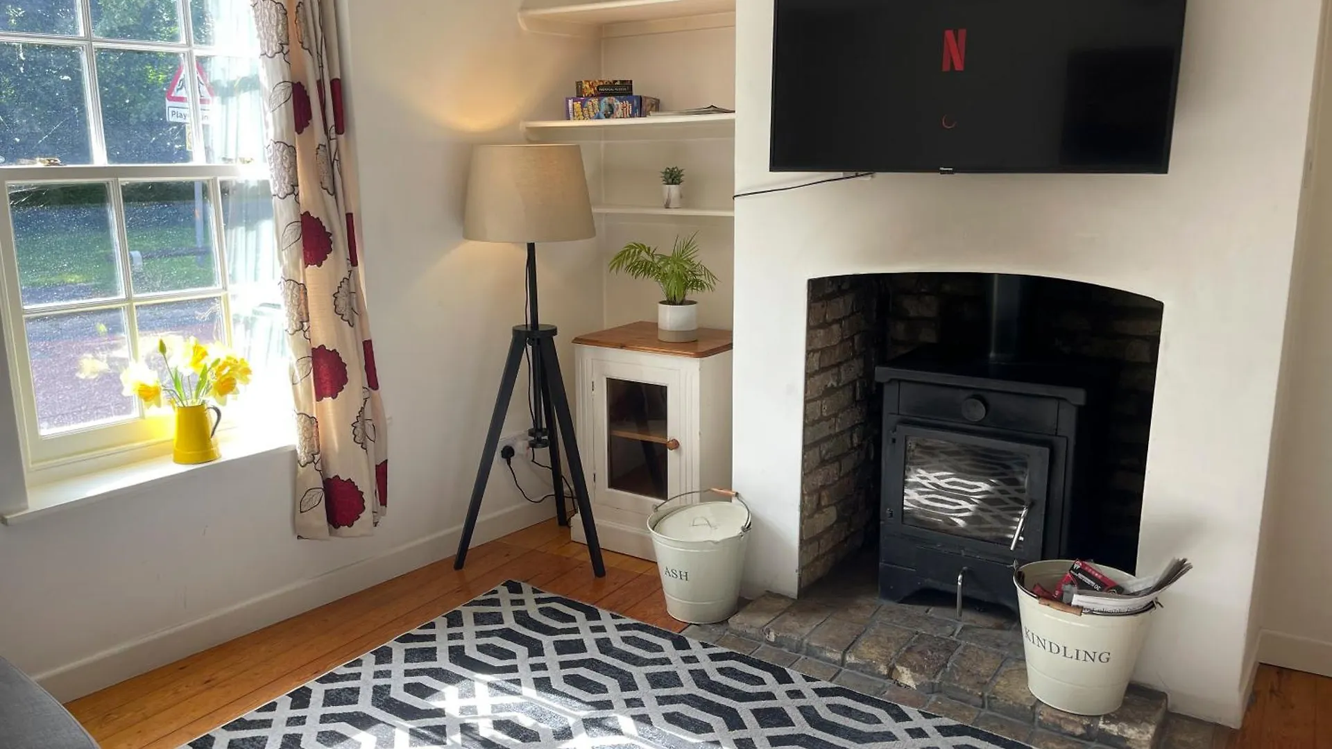The Holts - Charming 2 Bed Cottage CBG 0*,  Großbritannien